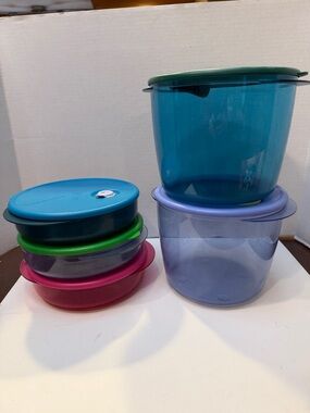 Tupperware rock ‘n serve
